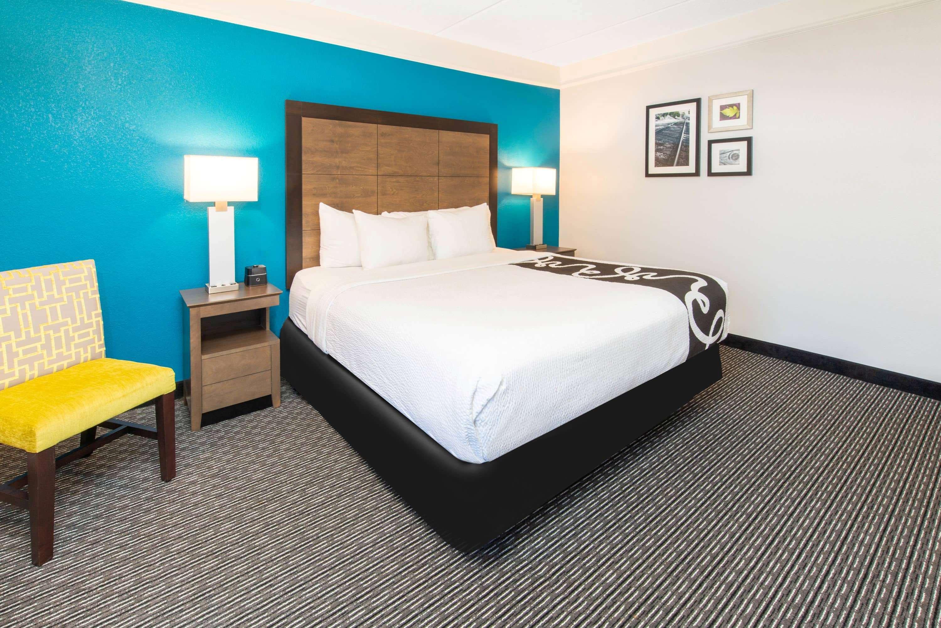 La Quinta By Wyndham Tampa Brandon Regency Park Hotell Exteriör bild