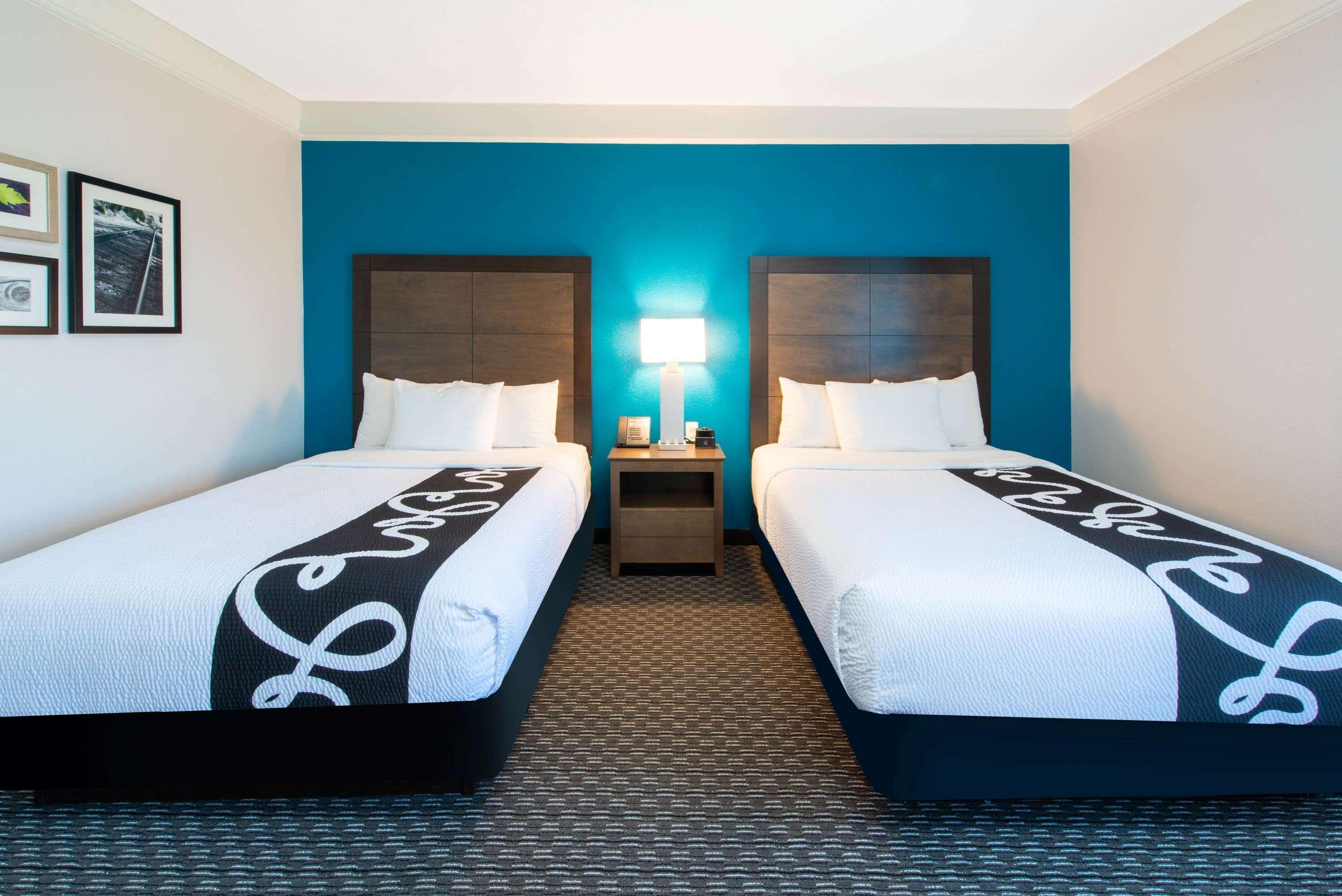 La Quinta By Wyndham Tampa Brandon Regency Park Hotell Exteriör bild