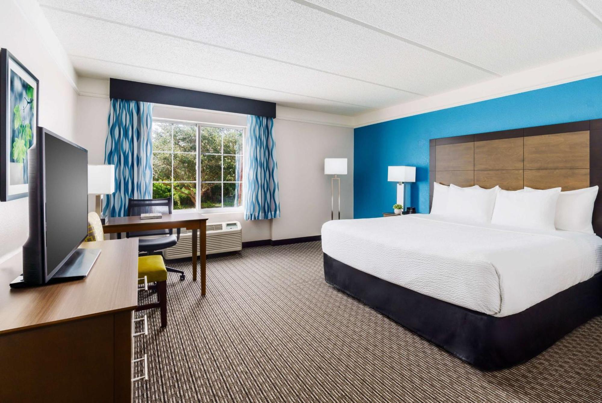 La Quinta By Wyndham Tampa Brandon Regency Park Hotell Exteriör bild